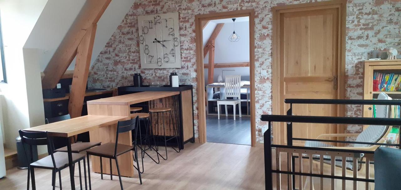 Au P'Tit Versailles Châtillon-sur-Seine Kültér fotó
